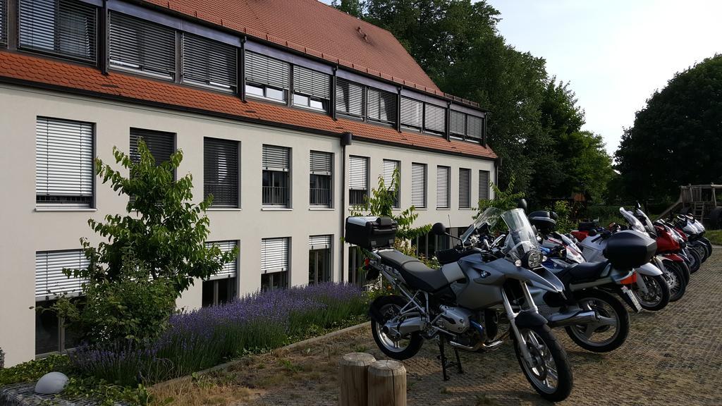 מלון Strullendorf Gasthof Schiller Bei Bamberg מראה חיצוני תמונה