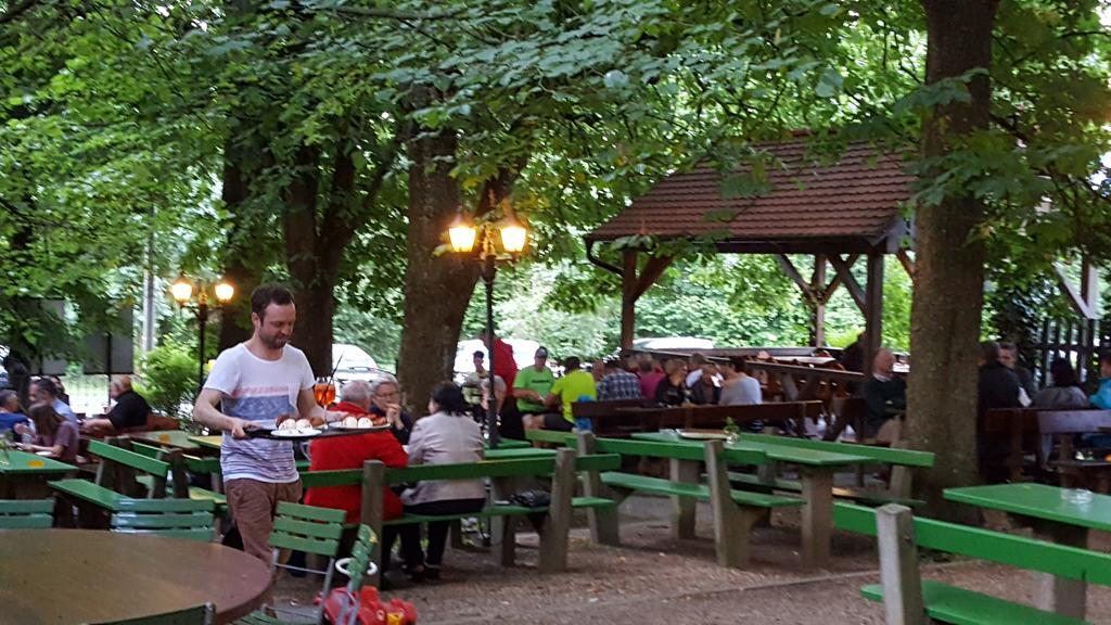 Strullendorf Gasthof Schiller Bei Bamberg מראה חיצוני תמונה